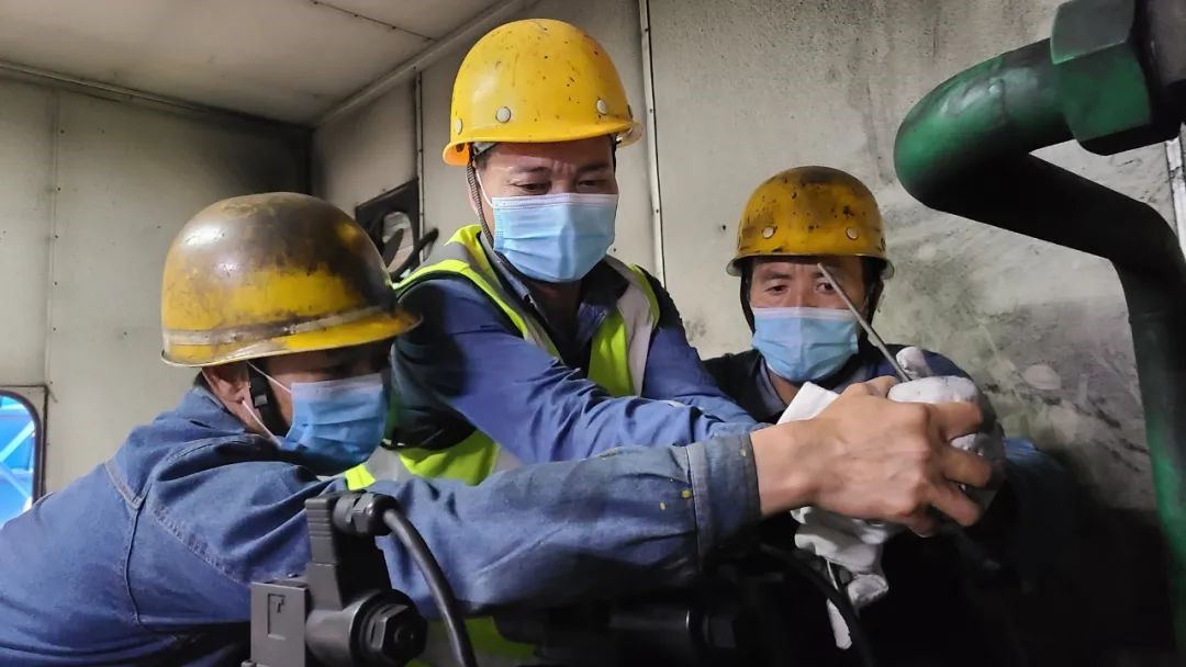 91短视频
举办推焦车司机技术比武